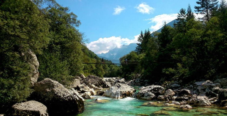 Slovenija od sada i Ustavom brani prodaju izvora vode
