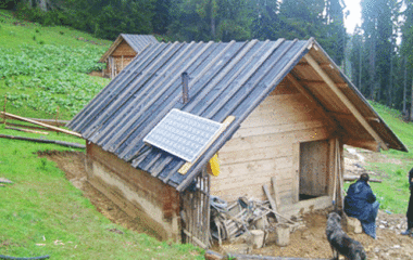 Počinje treca faza projekta Solarni katuni, bice ugradjena 54 fotonaponska sistema