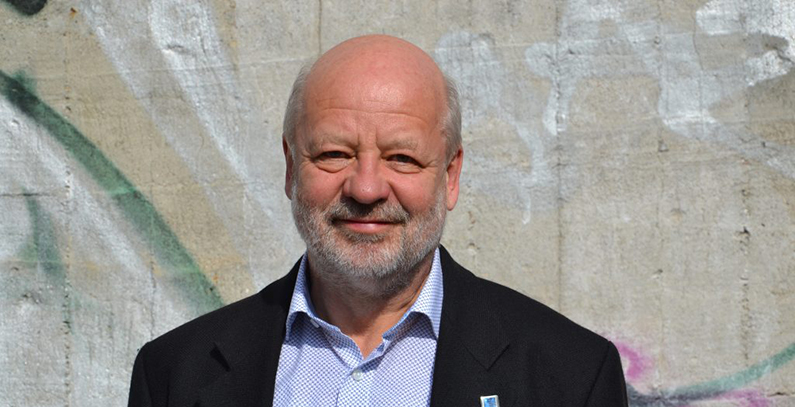 Poslovni interesi sektora uglja, nafte, gasa i nuklearne energije su glavna prepreka da se 100% električne energije u svetu dobija iz OIE
