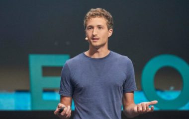 Simon-BERNARD-©Laurent-Lachèvre