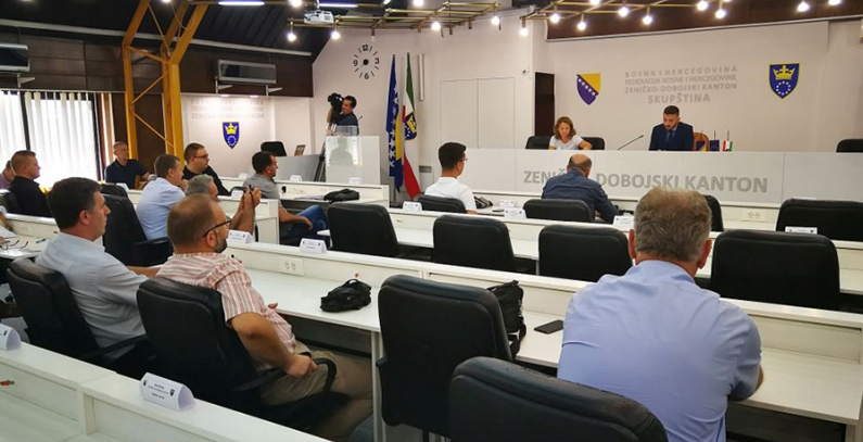 Posle 15 godina obezbeđen novac za čišćenje reke Bosne
