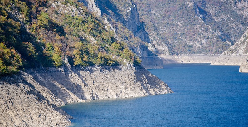 Dobit EPCG u prošloj godini manja 35,7 odsto u odnosu na 2018.