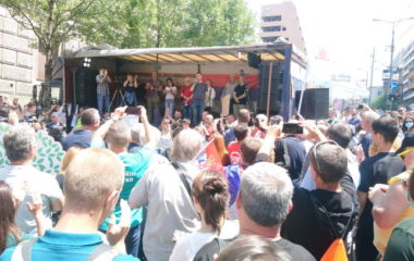 Grupe za zastitu okoline na protestu protiv MHE, zagadivanja