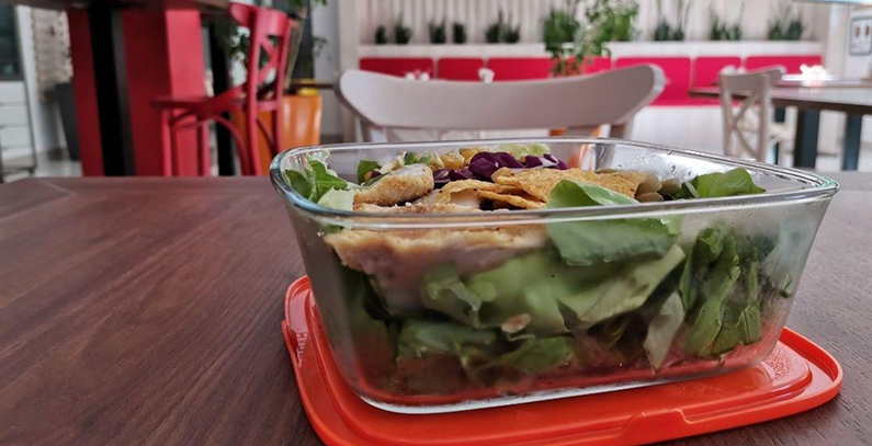 Moguće je ukinuti upotrebu jednokratne plastike, sledimo ovaj dobar primer