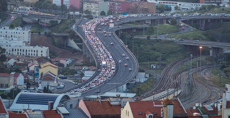 najveci-izvori-zagadjenja-vazduha-drumski-saobracaj