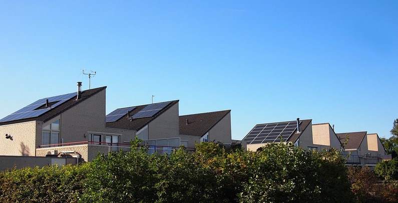 Evropski parlament podržao masovnu energetsku obnovu zgrada i program za krovne solarne elektrane