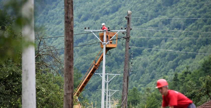 cedis tender revitalizacija mreze