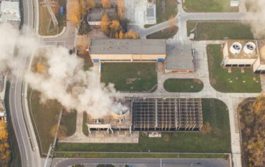 Evropski poslanici taksa na CO2 energetski intenzivne industrije