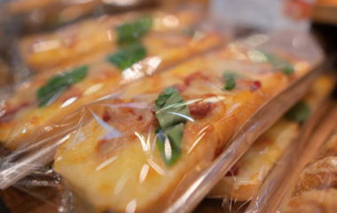 Jestiva folija od algi zamena za plasticnu foliju za pakovanje hrane