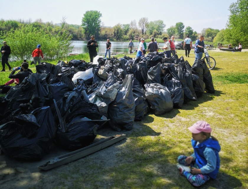 Prikljuci se cetvrtoj akciji ciscenja Zavrni rukave