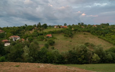 Rio Tinto otkupljuje zemlju pre odluke o investiciji