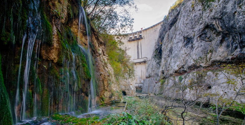 EPCG snizio cenu prodaju 10 odsto udela vlasnistvu