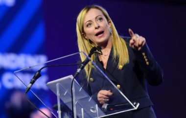 Pobednicka koalicija Italiji zagovara gas nuklearnu energiju