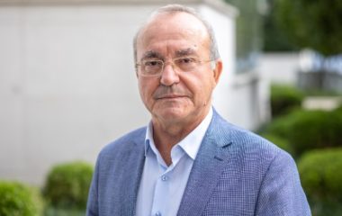 Profesor Nikola Rajakovic