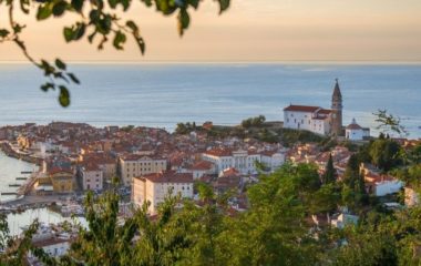 Hrvatska dobija 22 solarne elektrane na javnim objektima