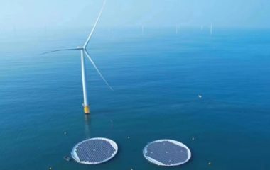 Kini prva svetska hibridna elektrana moru plutajucim solarnim panelima