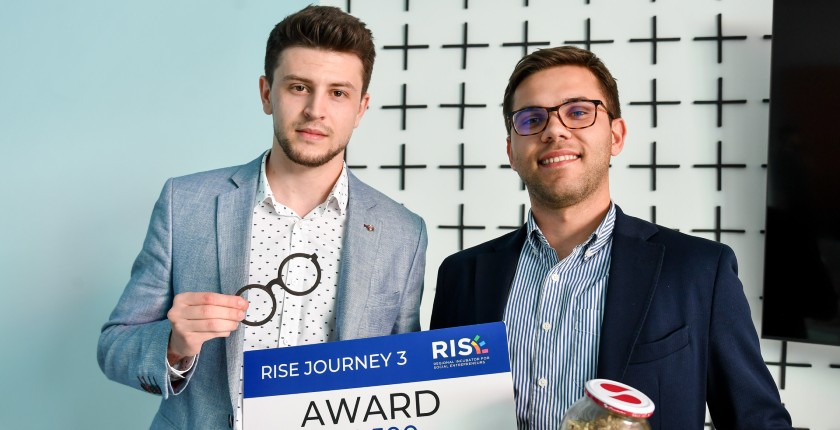 Coffee Mates održivo rešenja za otpad od kafe, okviri za naočare