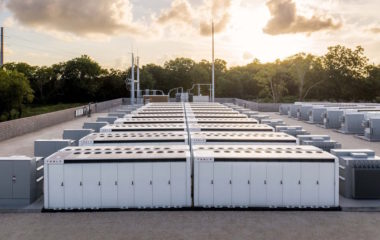 Tesla otvara novu fabriku za proizvodnju Megapack baterija u Šangaju