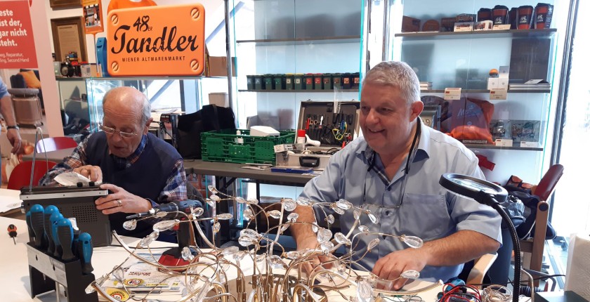 Narandzasta nedelja, 48er-Tandler, Bec