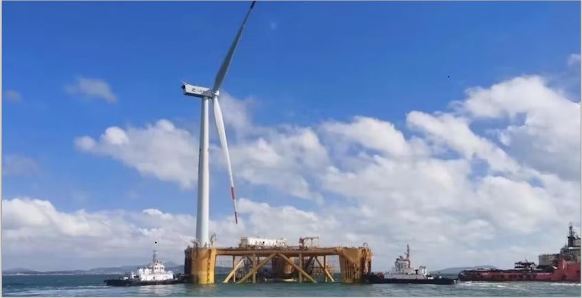 hibridni projekat obnovljive energije koji kombinuje energiju vetra, solarnu energiju i akvakulturu