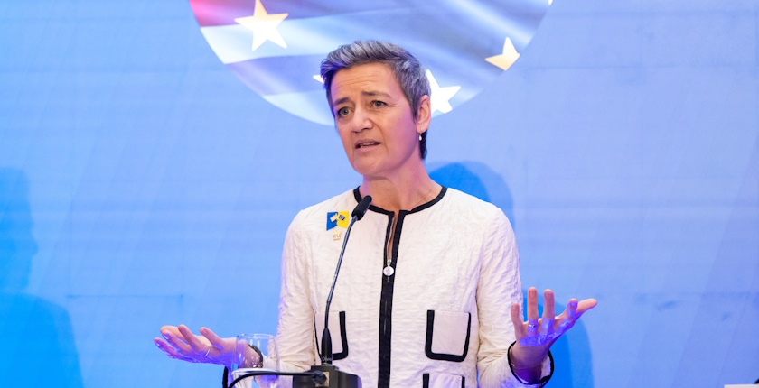 EU-ispituje-kineski-snabdevaci-vetroturbina-solarnih-panela-nelegalne-subvencije