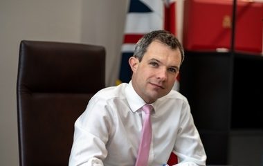 g7-endru-bouvi-ugalj