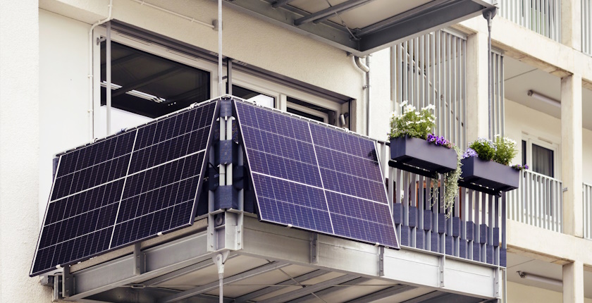 Obnovljiva energija proizvedena na terasi: balkonski solarni paneli