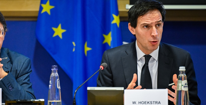 Hukstra EU izuzima 80 odsto firmi takse CBAM CO2 uvoza