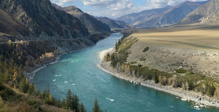Kina gradi najvecu hidroelektranu na svetu uklonila 300 brana na Crvenoj reci obnovi biodiverzitet