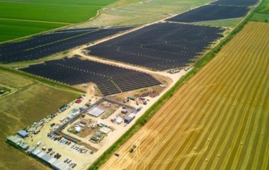 rumunija ukrajina DRI dtek Vacaresti solarna elektrana kredit unicredit garanti