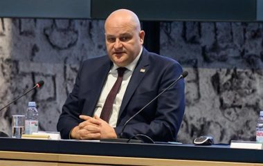 Susnjar Hrvatska spremna da kupi NIS