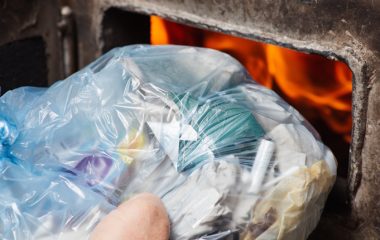 Plastika kao energent, skrivena praksa u siromašnim domacinstvima