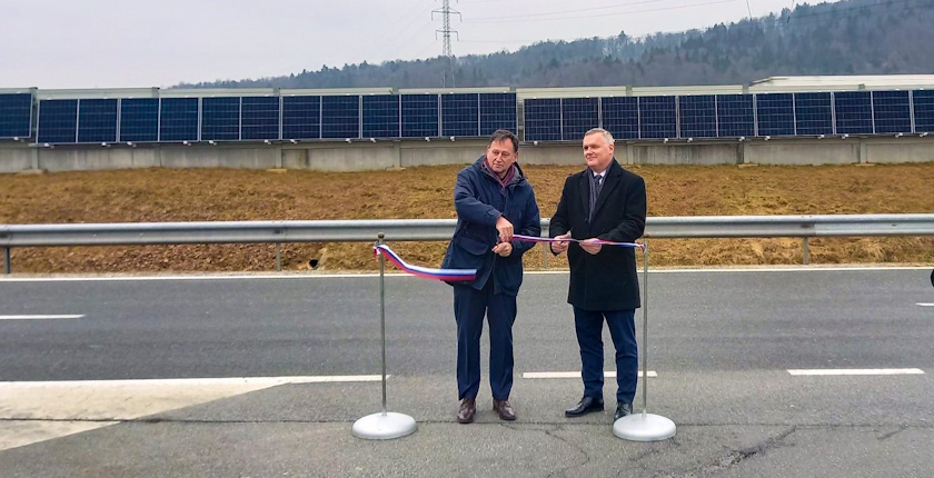 slovenija solarna elektrana autoput dars kumer ribic