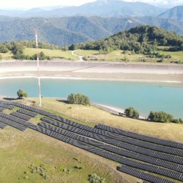 Slovenija glavne projekte solar baterije mrezu