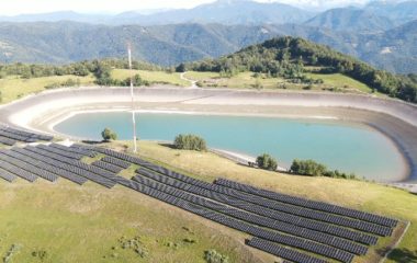Slovenija glavne projekte solar baterije mrezu