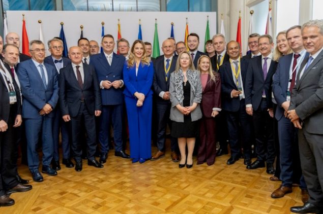 Crna Gora Ministarskog energetskog foruma Investicionog energetskog dijaloga predsedavanja Berlinskim procesom