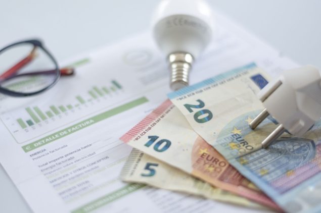 slovenija zabrana poskupljenja struja gas vlada