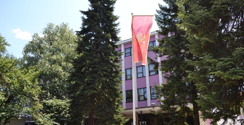 crna gora epcg kredit vlada deset projekata solar