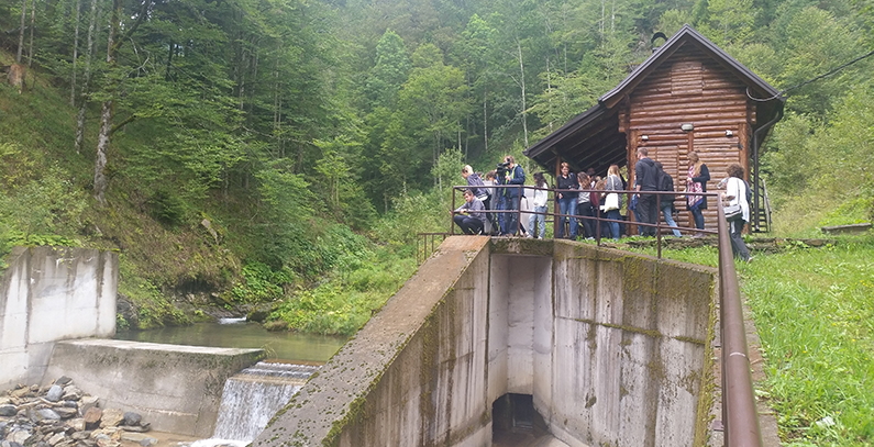 Summer school on renewable energy as the driving force for local development