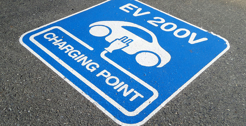 E.ON and MOL to build 40 charging stations for electric vehicles in Romania
