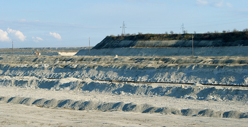EUR 384,000 for re-cultivation of abandoned mines in Vojvodina