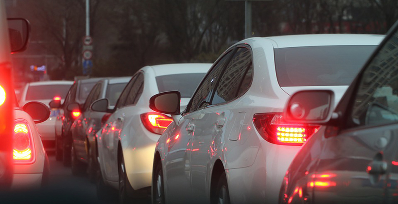 Serbia tightens rules for older, high-emission vehicles