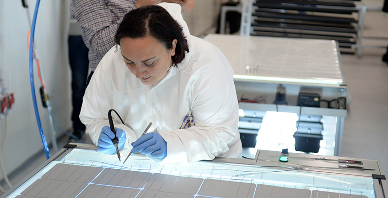 Solar PV, thermal panel plant opens in Skopje