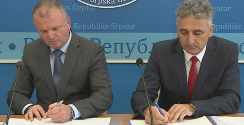 Nevesinje municipality, Ekoteh sign contract for new EUR 1.2 million water treatment plant