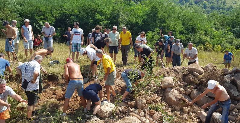 Citizen initiative organizing protest in Pirot against construction of SHPPs in protected areas