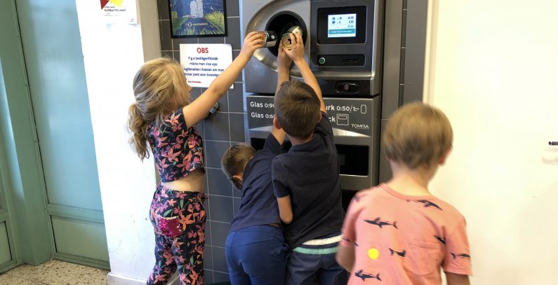 Buy, drink, return to the shop – deposit systems for single use beverage containers