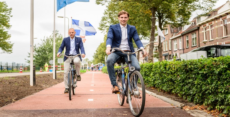 World’s first bike path made from recycled plastic opens in Netherlands