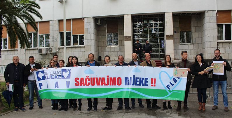 Petition to ban small hydropower plants submitted to Montenegrin Parliament