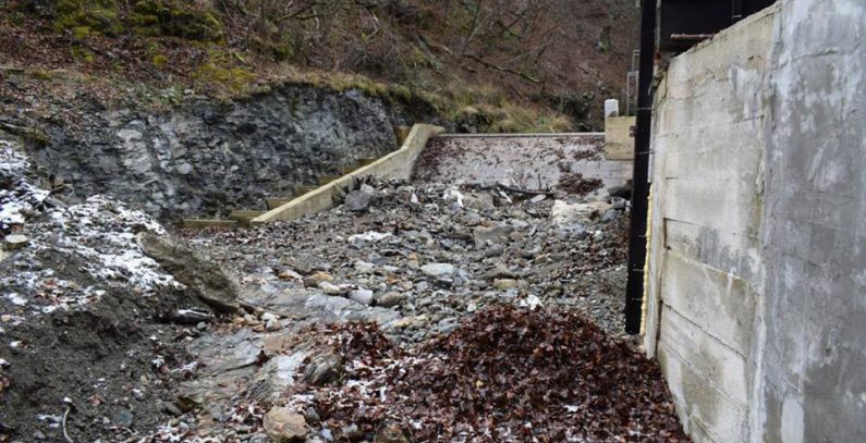 Six power utility EPS employees arrested over mini HPP Dubočica 2