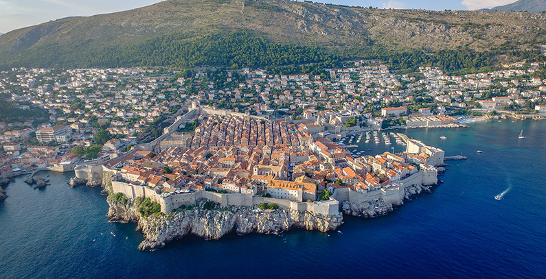 Dubrovnik to abolish single-use plastics by 2030